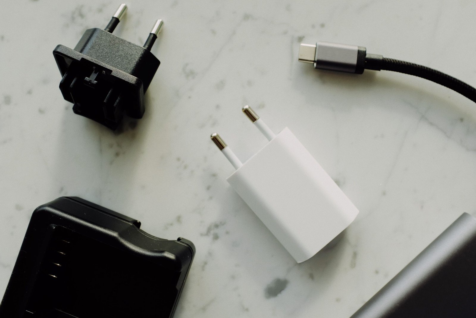 Read more about the article Amazfit Chargers Reliable Charging Solutions for Amazfit Watches